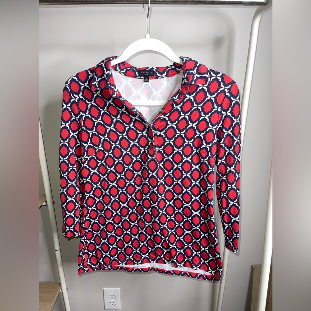 Talbot’s patterned blouse with collar size small petite